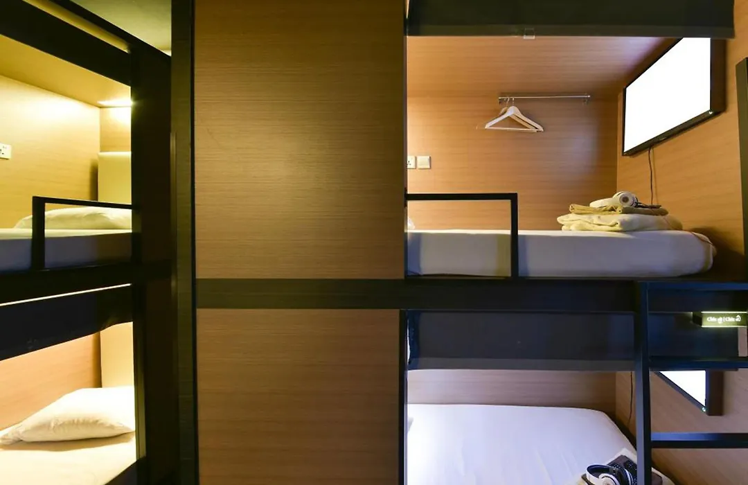 Chic Capsule Otel-1