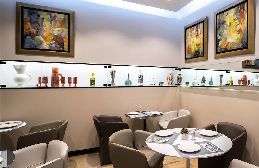 Hotel Cambon-1