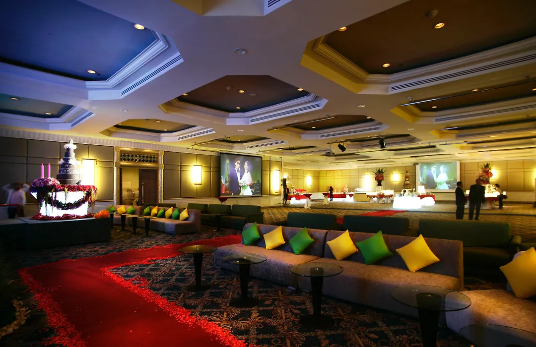 Baiyoke Sky Hotel-1