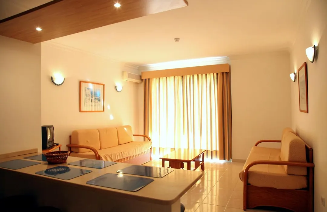 Aparthotel Calema Avenida Jardim-1