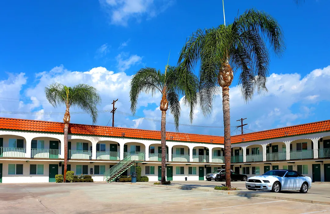 Dunes Inn - Sunset (Adults Only)-1