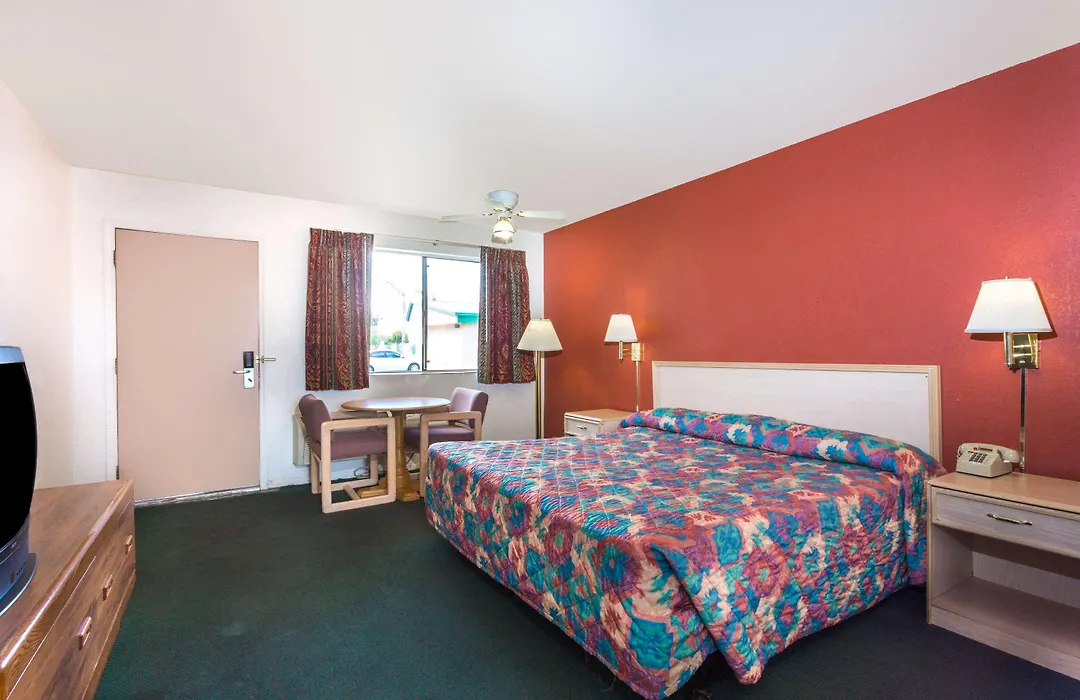 Travelodge Suites Mesa-1