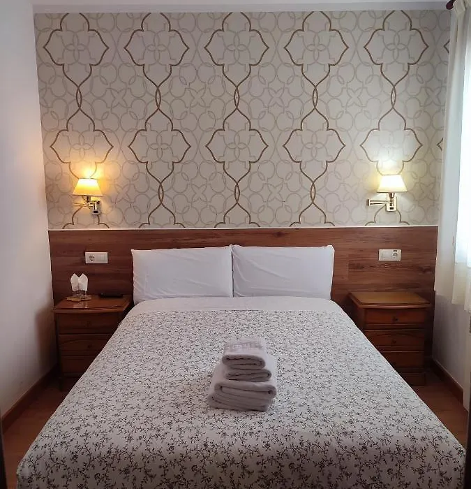 Hostal Salomé-1