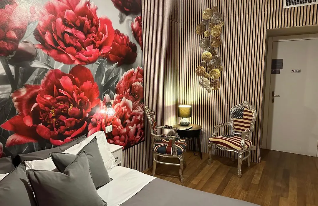 Rigoletto Rental Rooms-1
