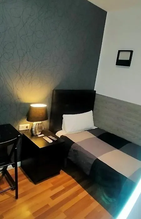 Single Rooms-1