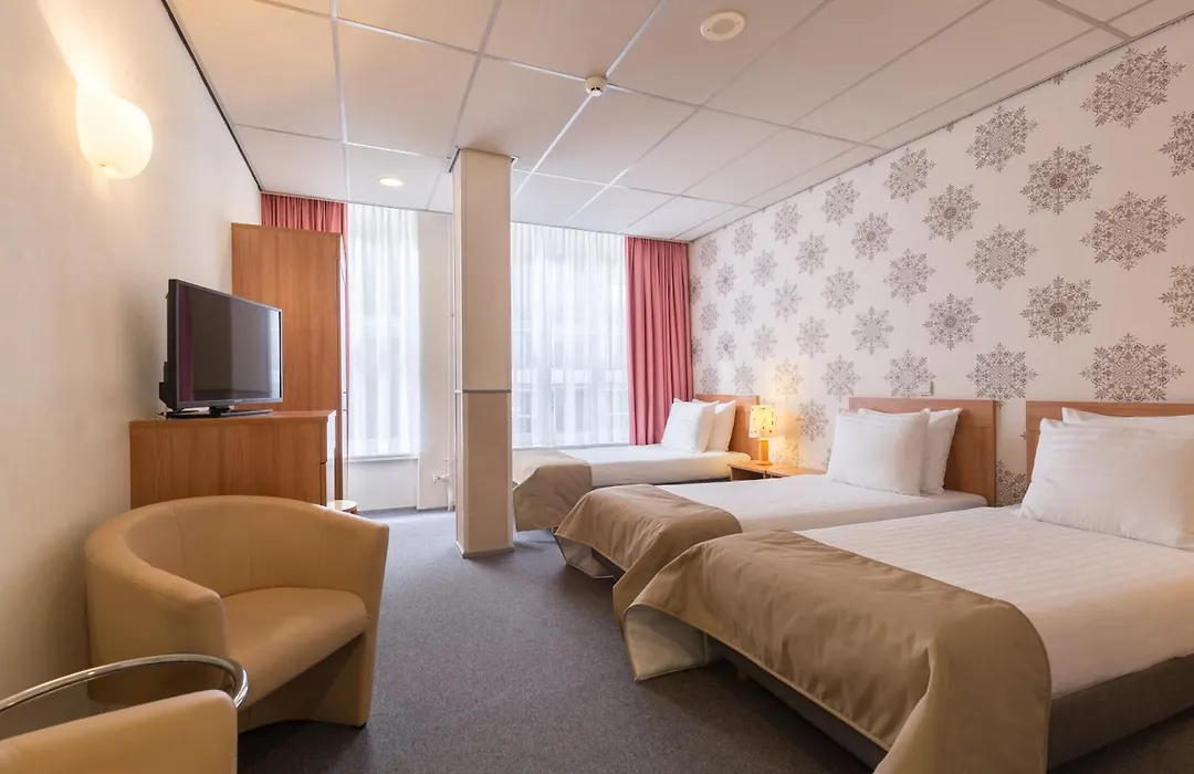 Rho Hotel-1