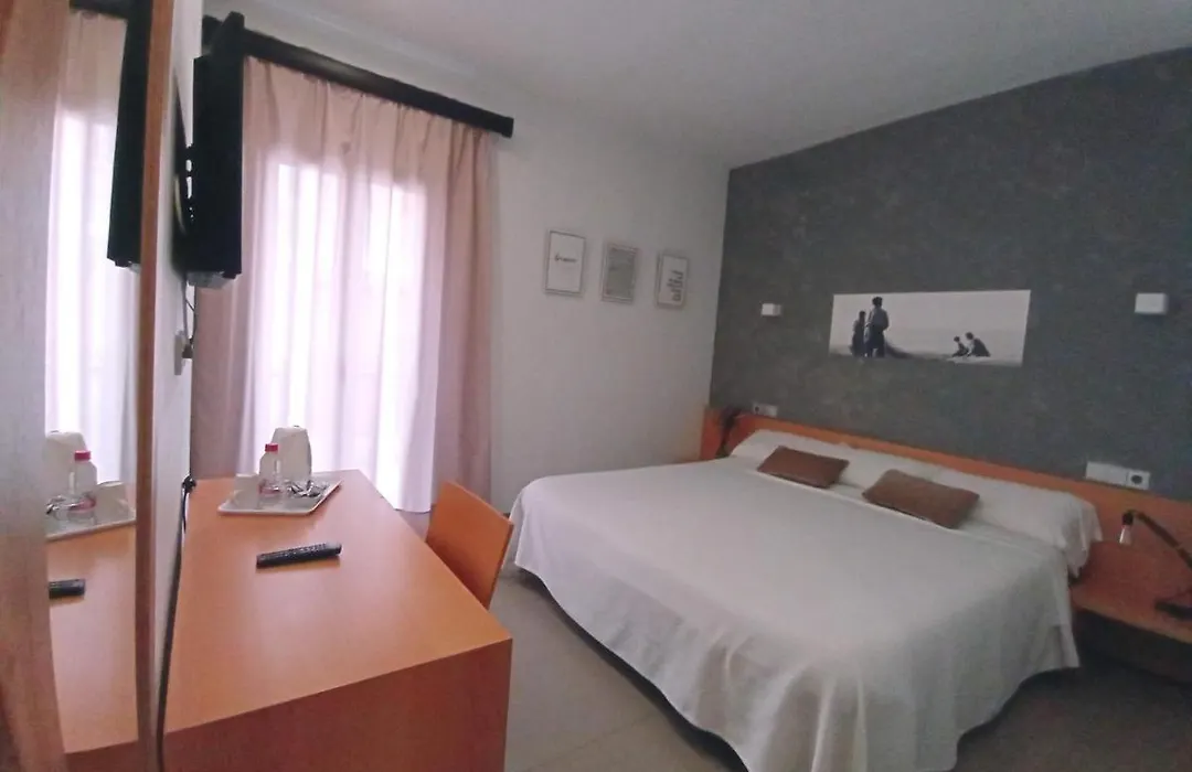 Hotel Alboran-1