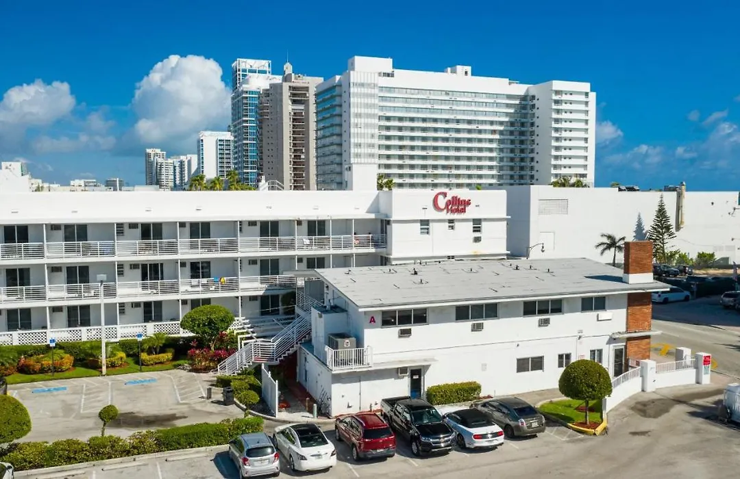 Collins Hotel-1