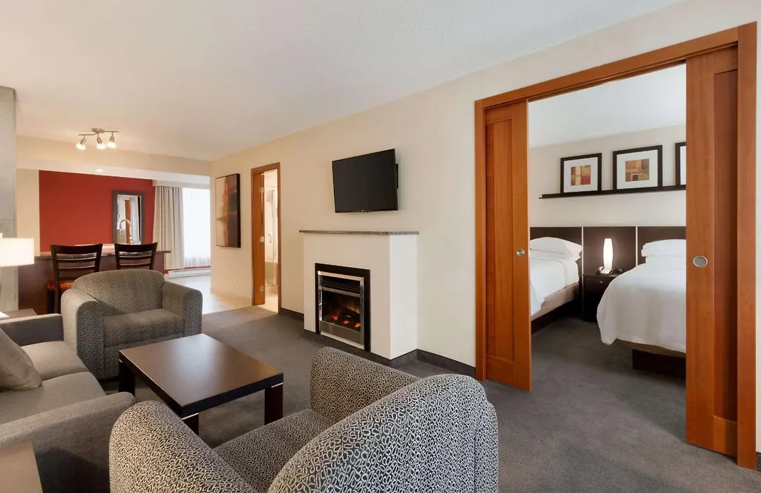 Embassy Suites By Hilton - Montreal-1
