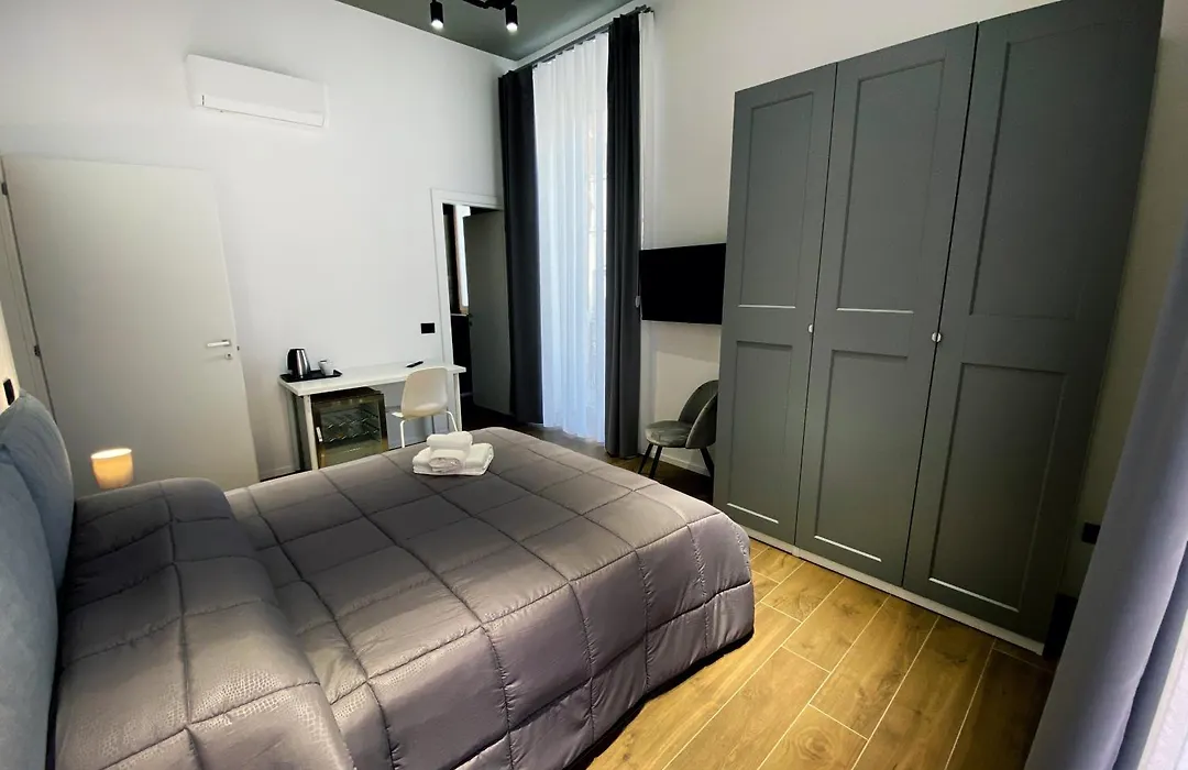 Business Home Via Isonzo B&B-1
