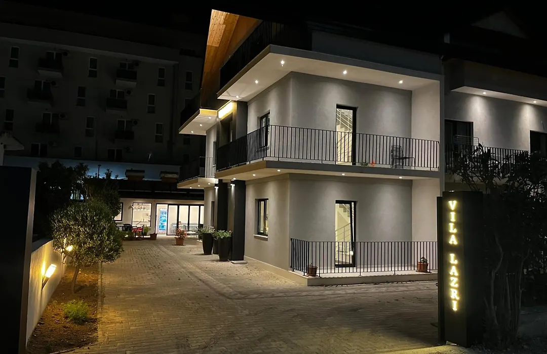 Vila Lazri-1