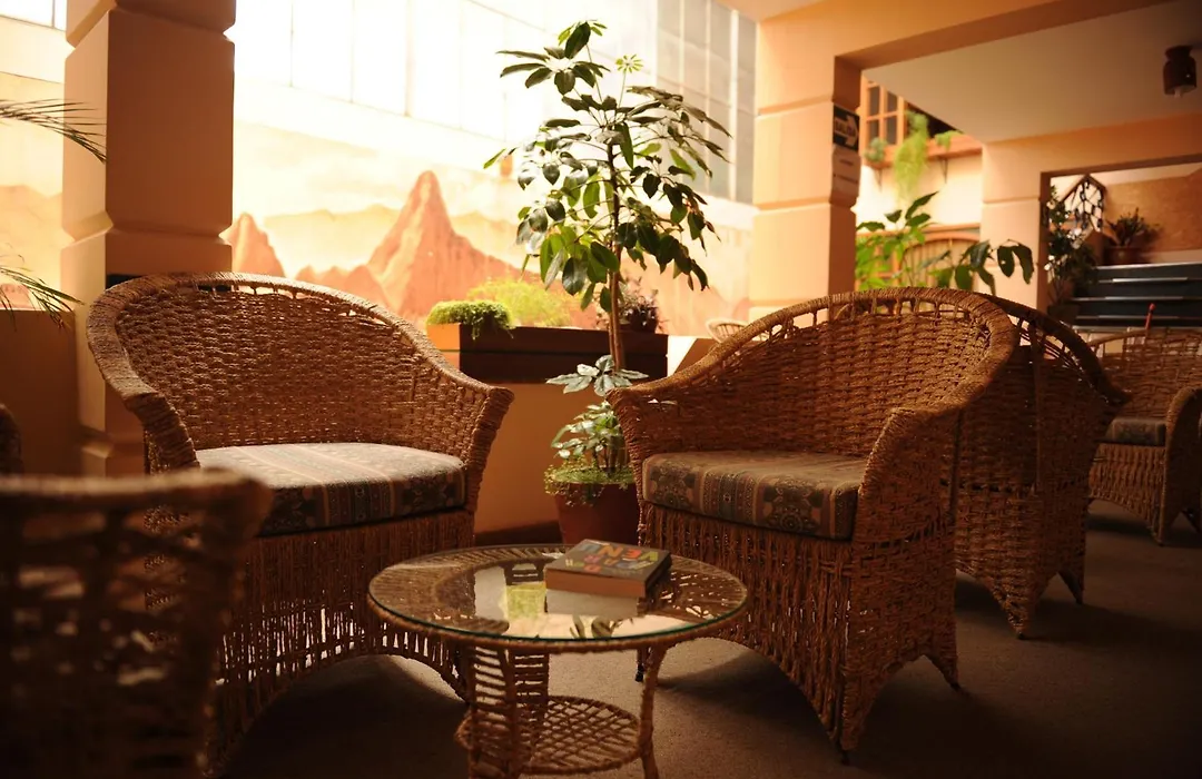 Hotel Prisma Cusco-1