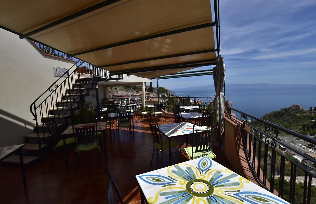 Hotel Condor-1