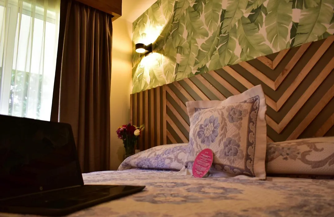 Hotel Isabel-1