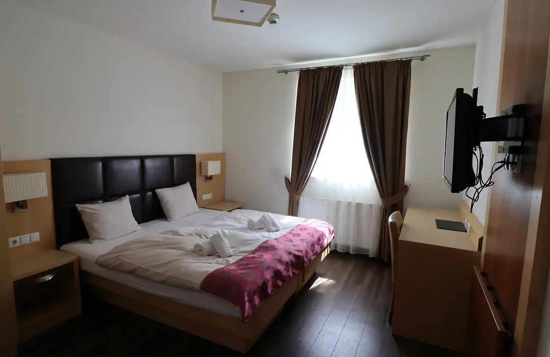 Hotel Flair-1