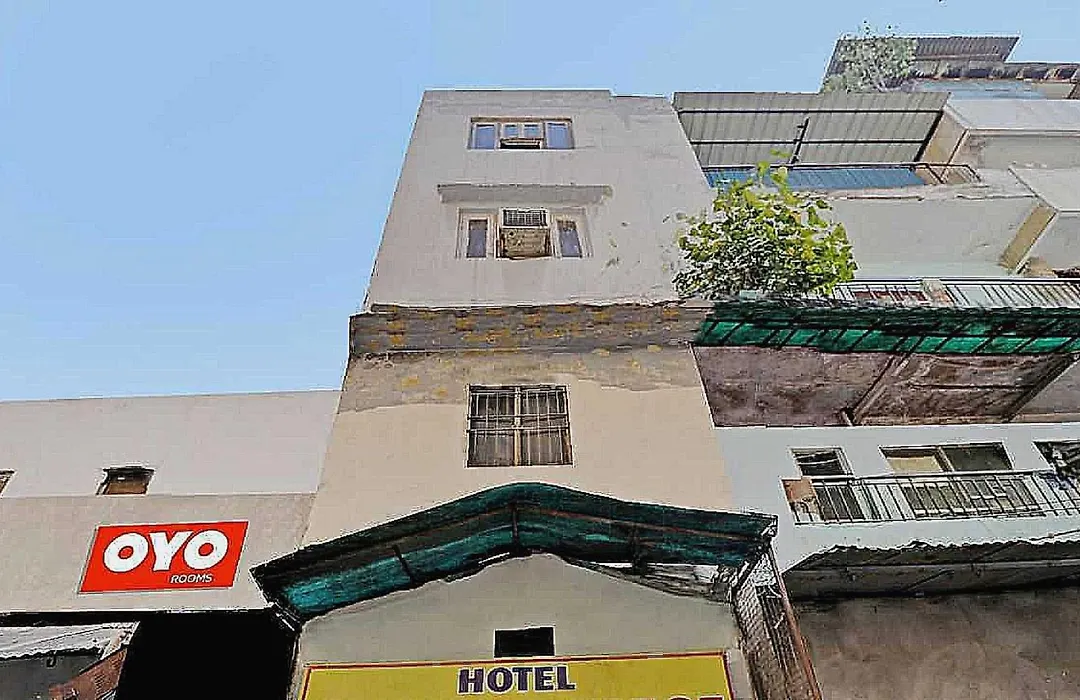 Spot On Swagat Palace-1