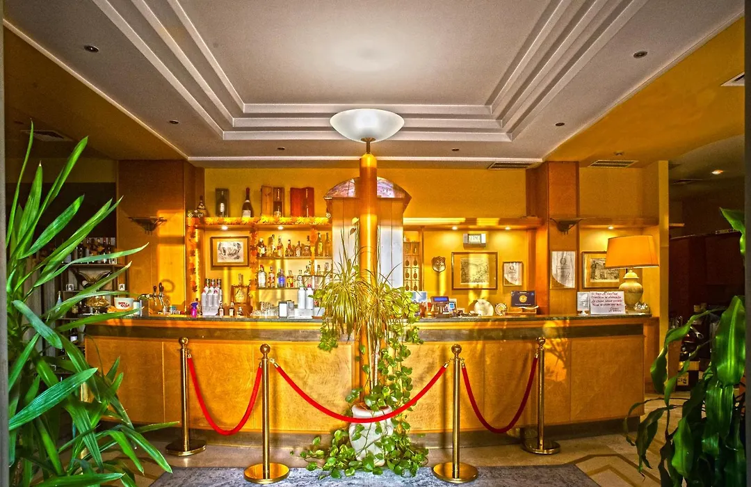 Hotel Lory & Ristorante Ferraro-1