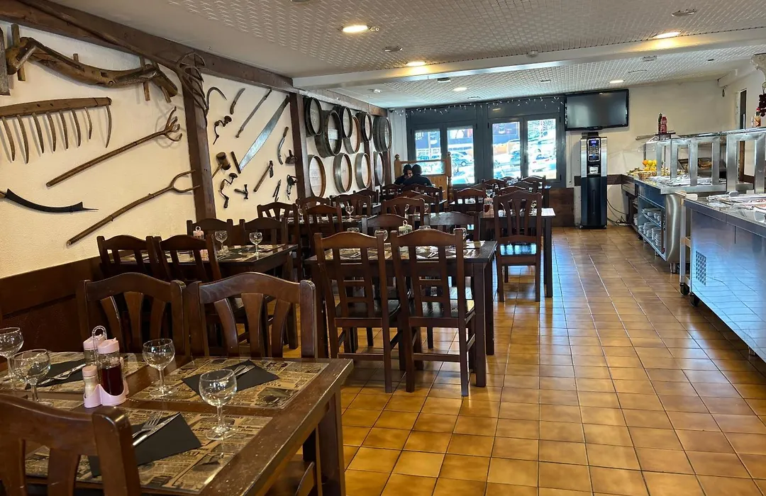 Hotel Avanti-1