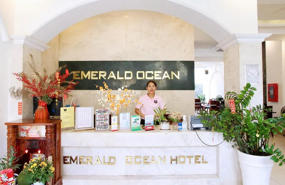 Emerald Ocean Hotel-1