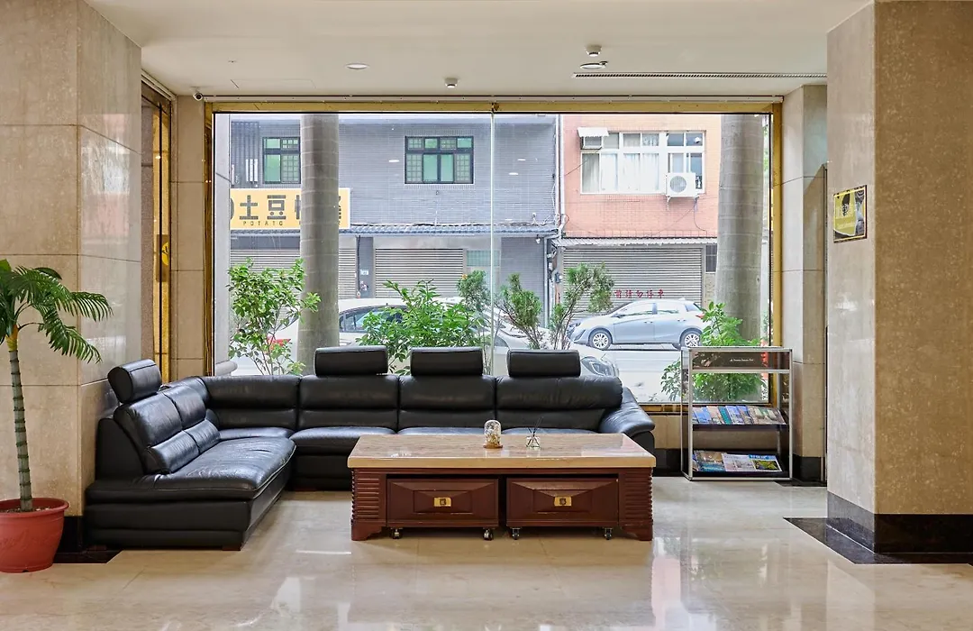 Chong Yu Hotel-1