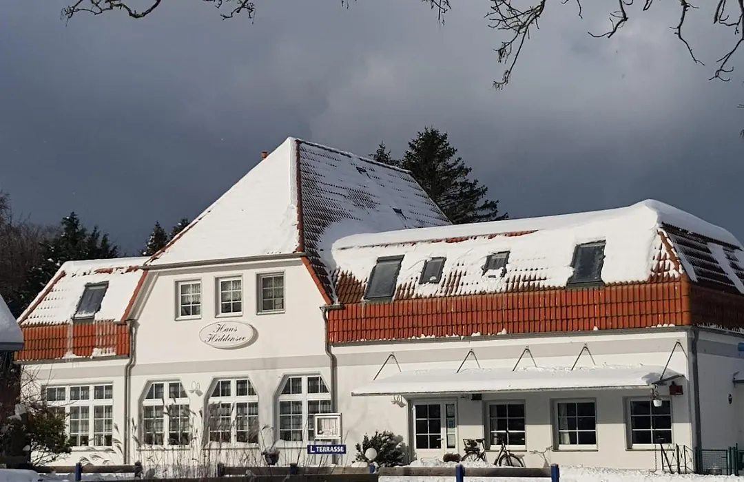 Pension&Restaurant Haus Hiddensee-1