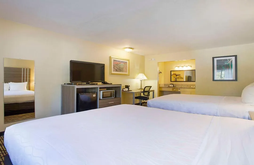 Surestay Plus Hotel By Best Western Sacramento North-1