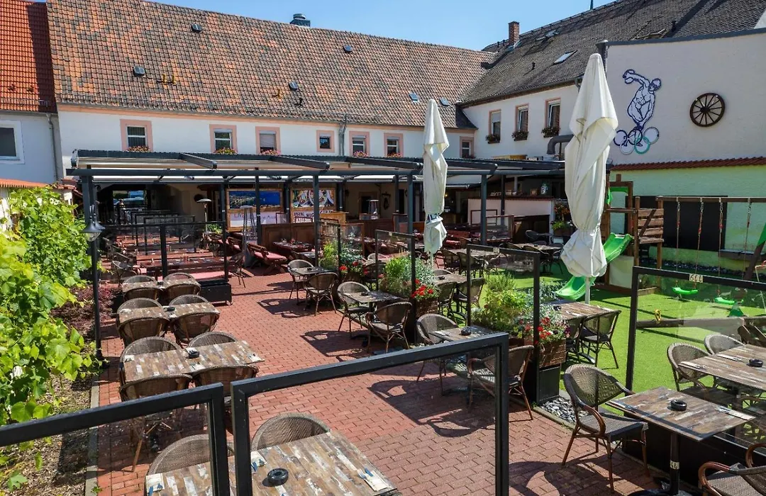 Hotel Goldenes Schiff-1