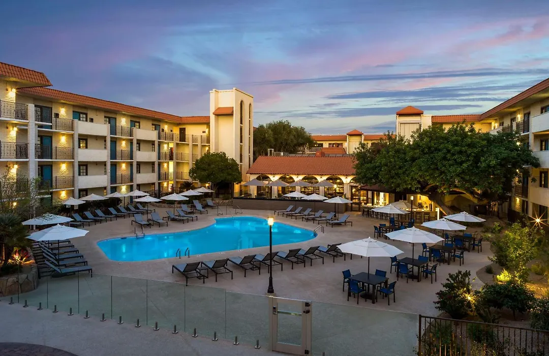 Embassy Suites By Hilton Scottsdale Resort-1