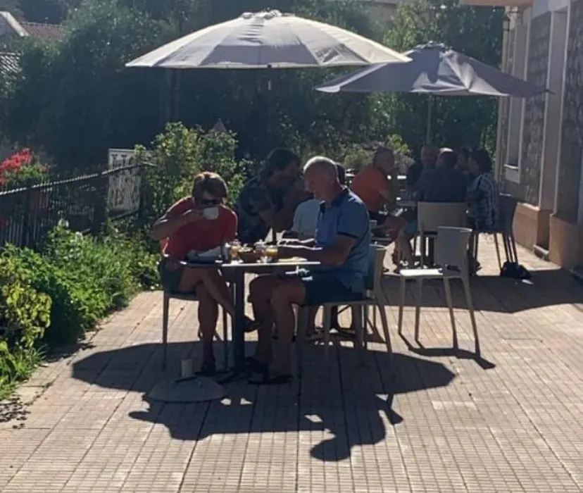 Hotel Les Calanques-1
