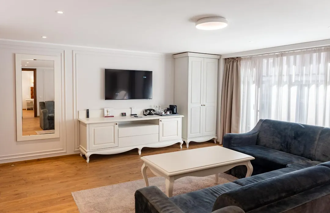 Villa Flavia Heritage Boutique Hotel-1