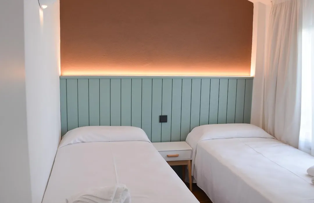 Nuramar Aparthotel-1
