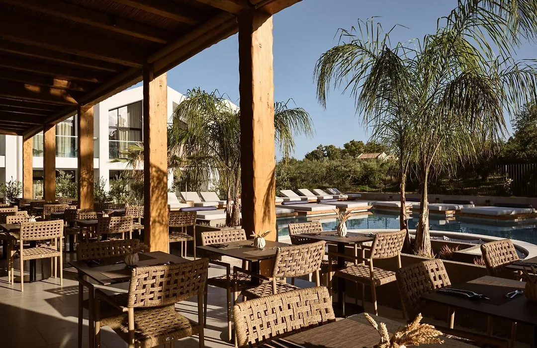 Cavo Vezal (Adults Only)-1