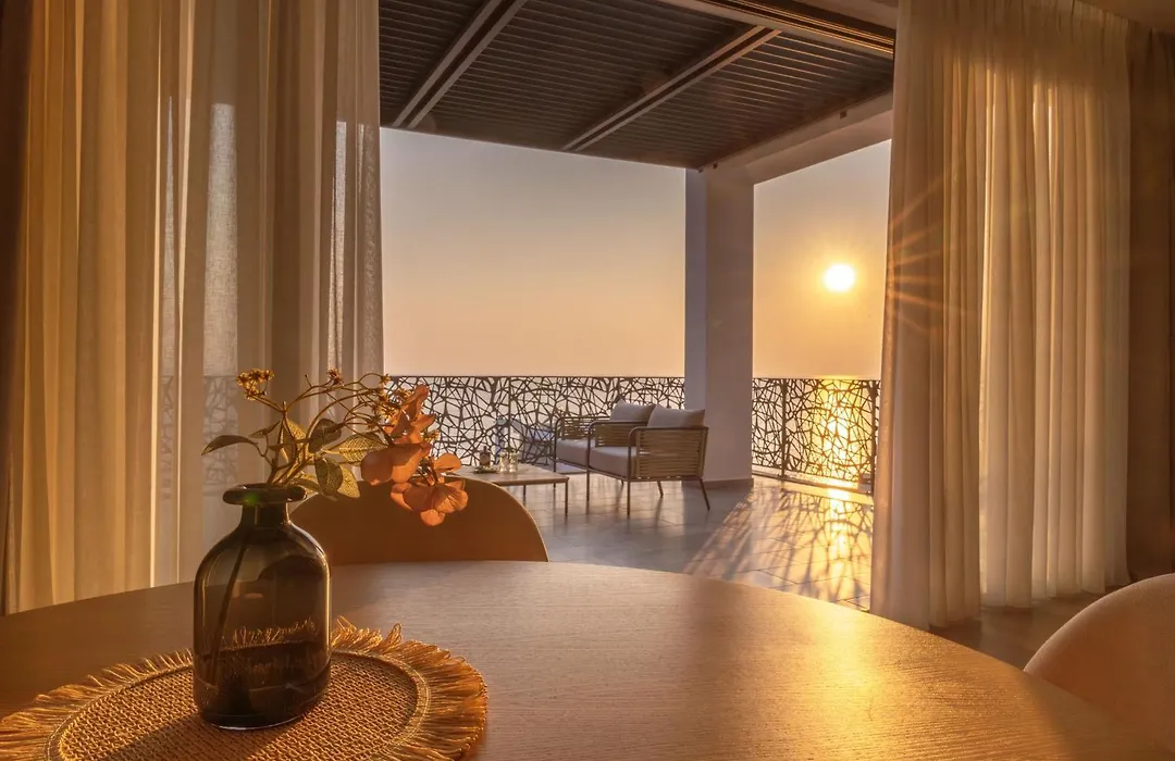 Glow Boutique Hotel & Suites-1