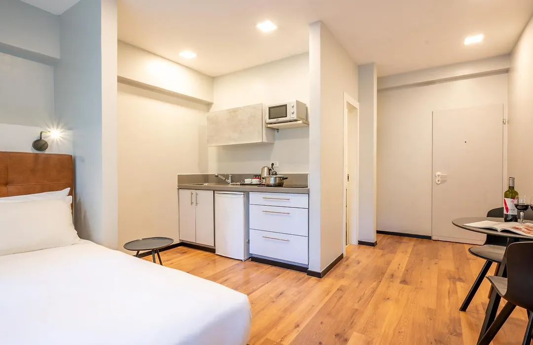 Sea Land Suites - By Echo Hotels-1