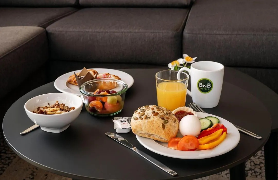 B&B Hotel Darmstadt-1