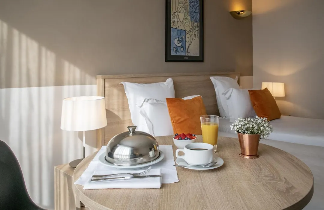 Le Cetai Cannes Beach Hotel-1