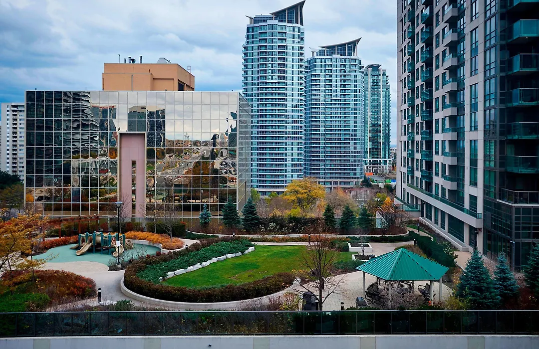 Delta Hotels By Marriott Toronto Mississauga-1