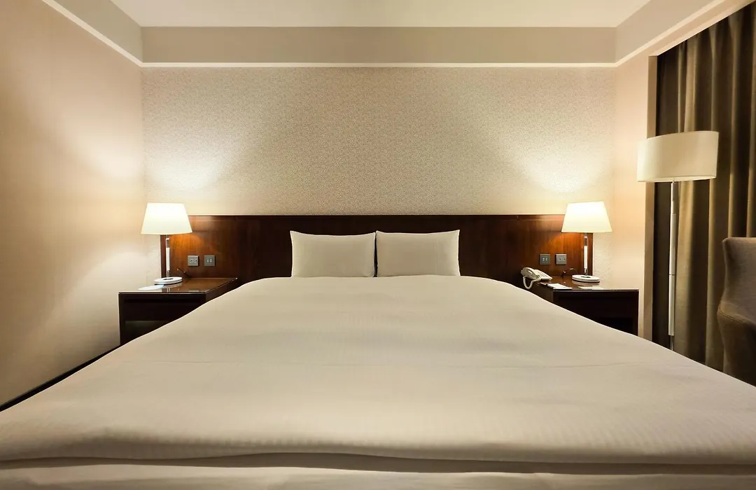 Check Inn Taichung Lailai-1
