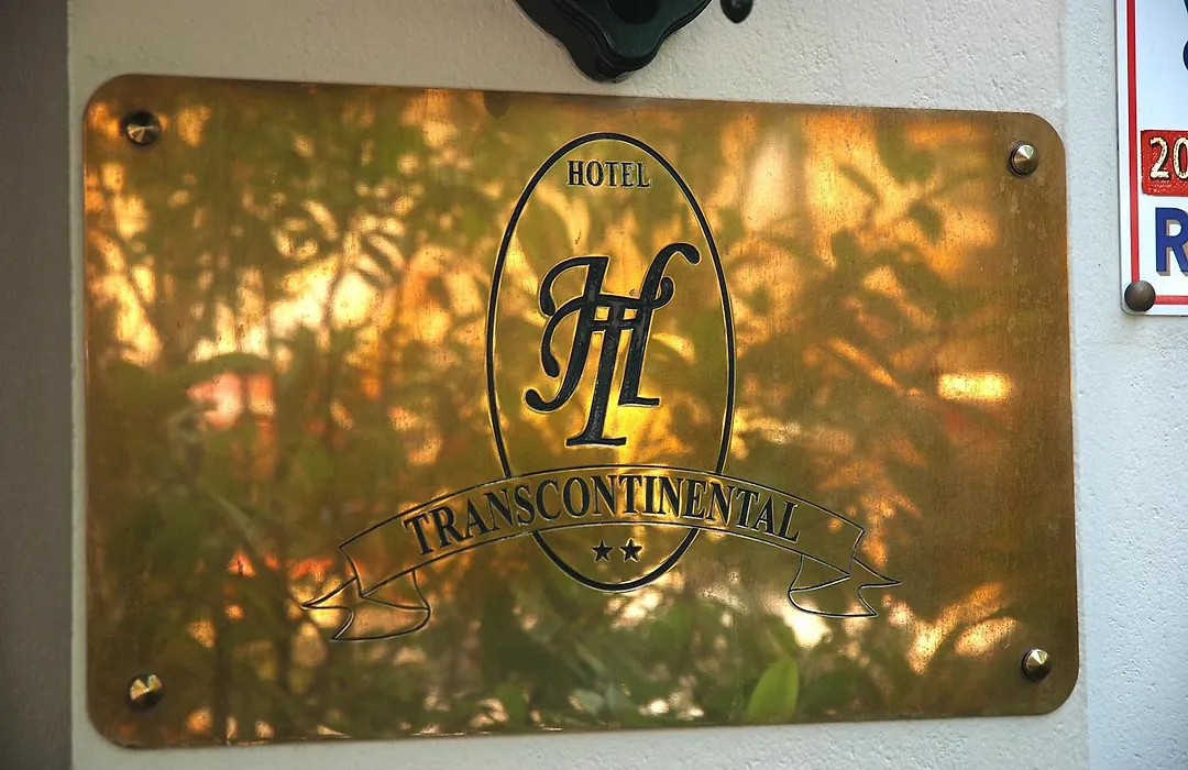 Hôtel Transcontinental-1