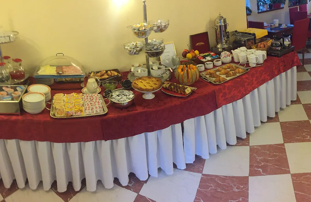 Hotel Villa Cipro-1