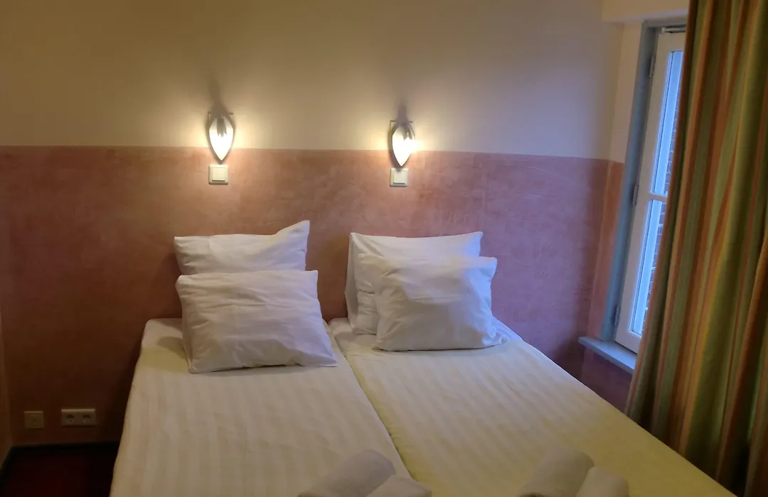 Budget Hotel Neutraal-1