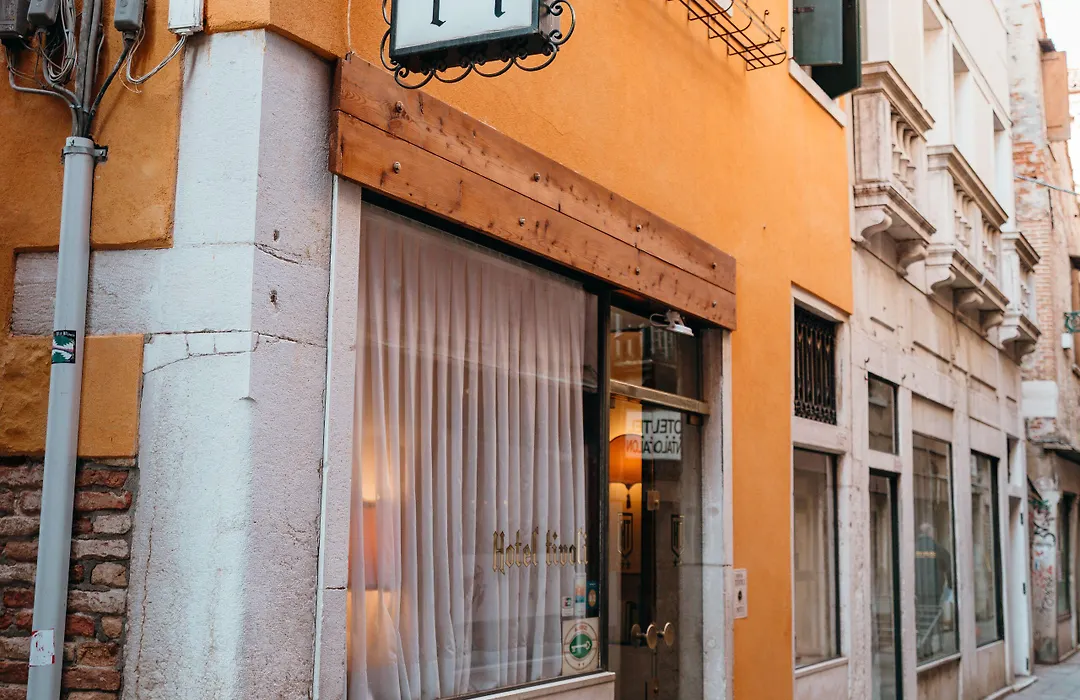 Hotel Tivoli-1