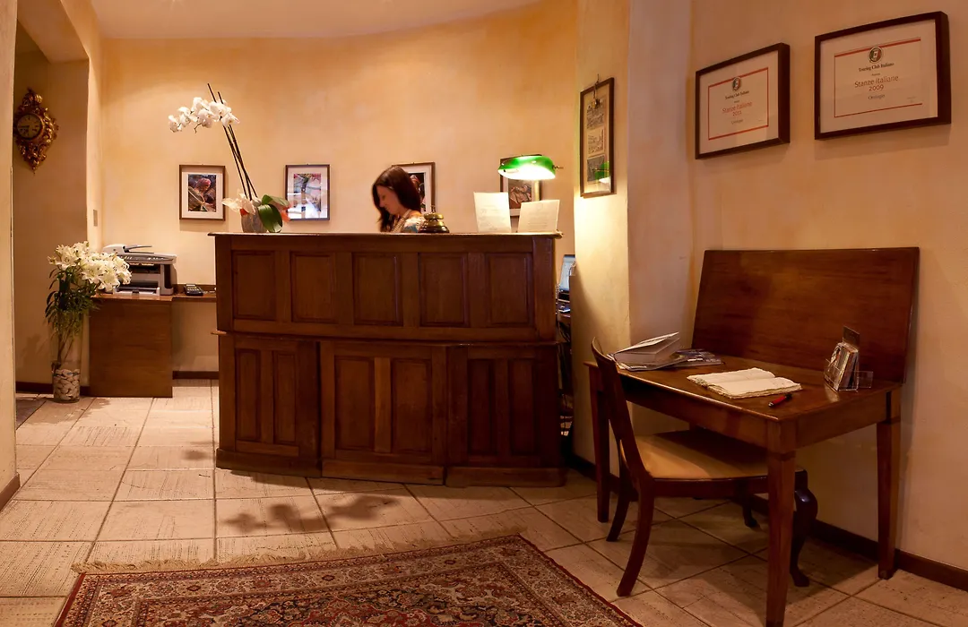 Albergo Orologio-1