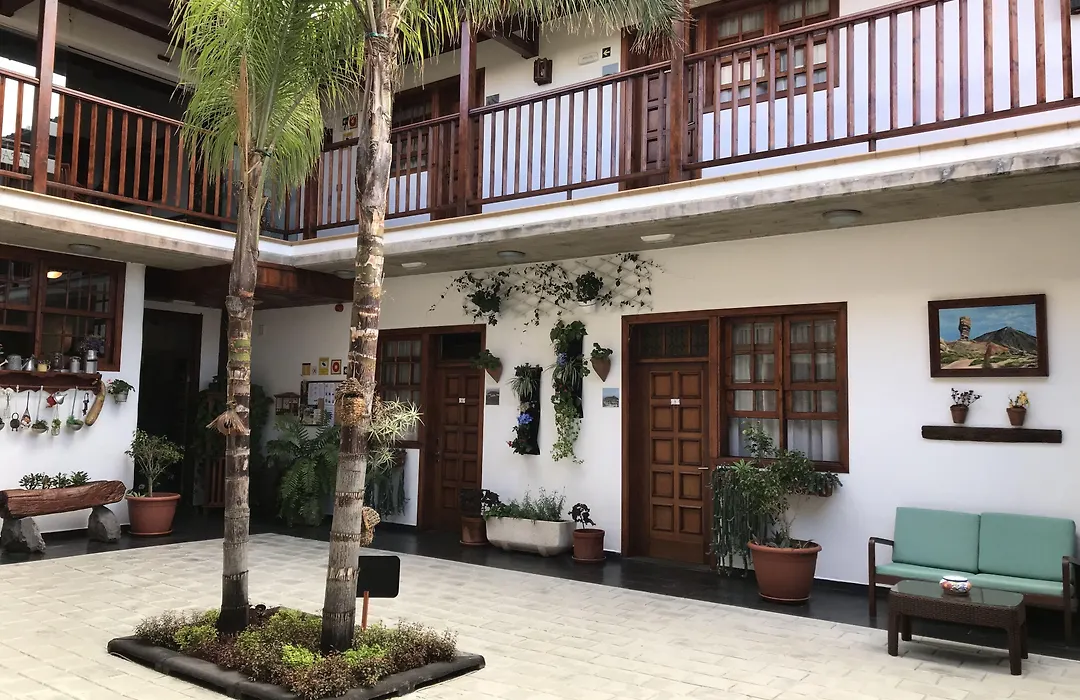 Gara Hotel-1