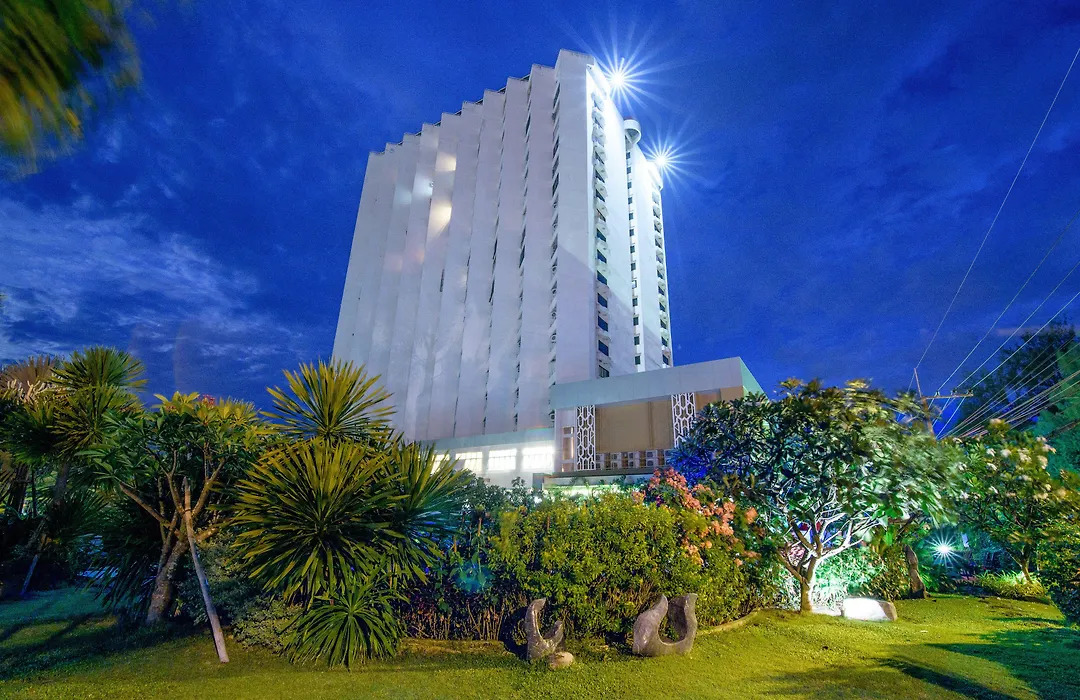 Golden Beach Cha-Am Hotel-1