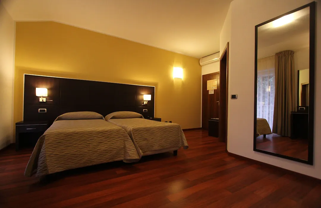 Hotel Villa Rosa-1