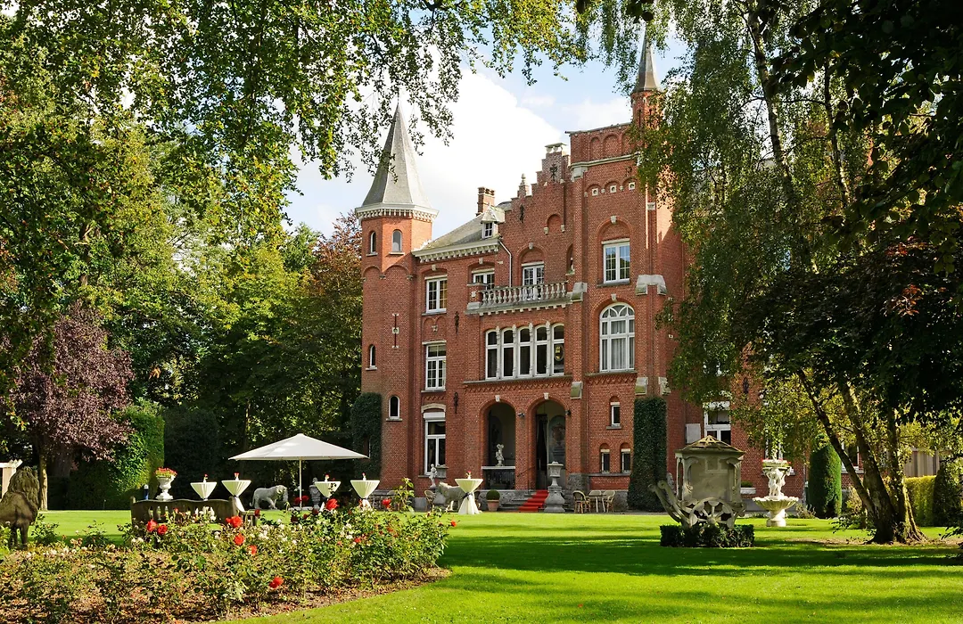 Hotel Lodewijk Van Male-1