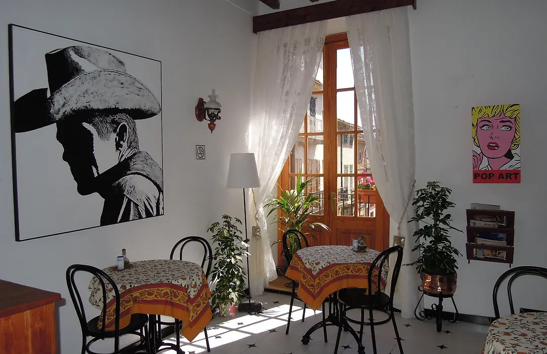 Hostal Ca'N Tiu-1
