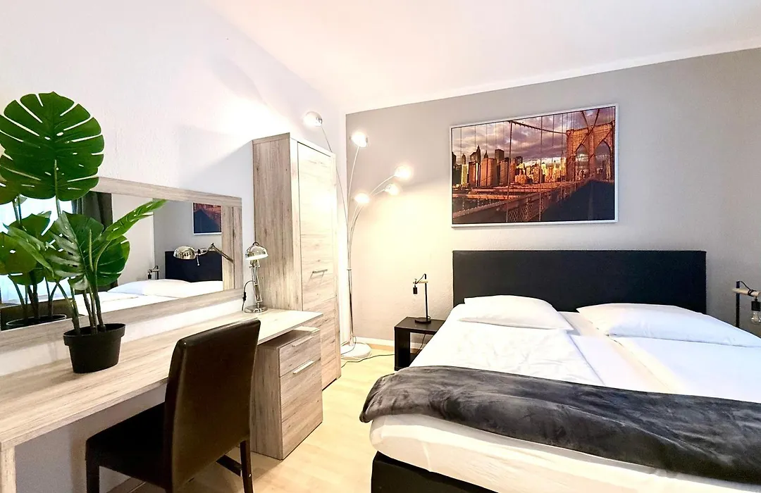 Altstadthotel Hayk am Rhein-1