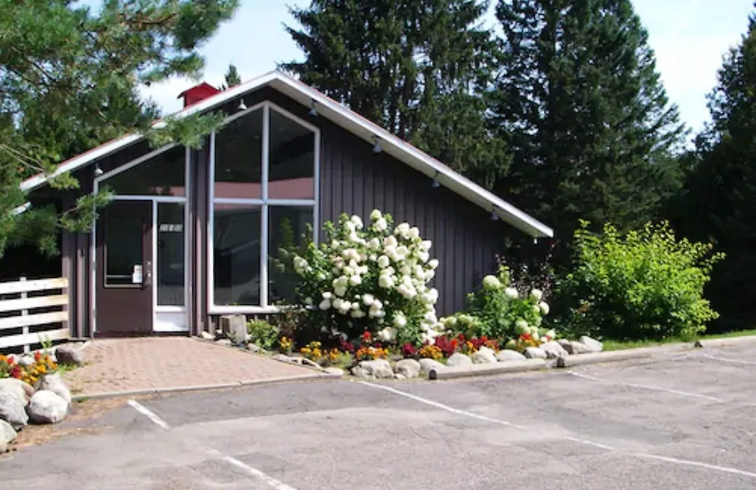 Auberge Mountain View Inn-1
